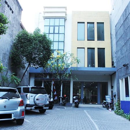 N Hotel Harmoni Jakarta Exterior foto