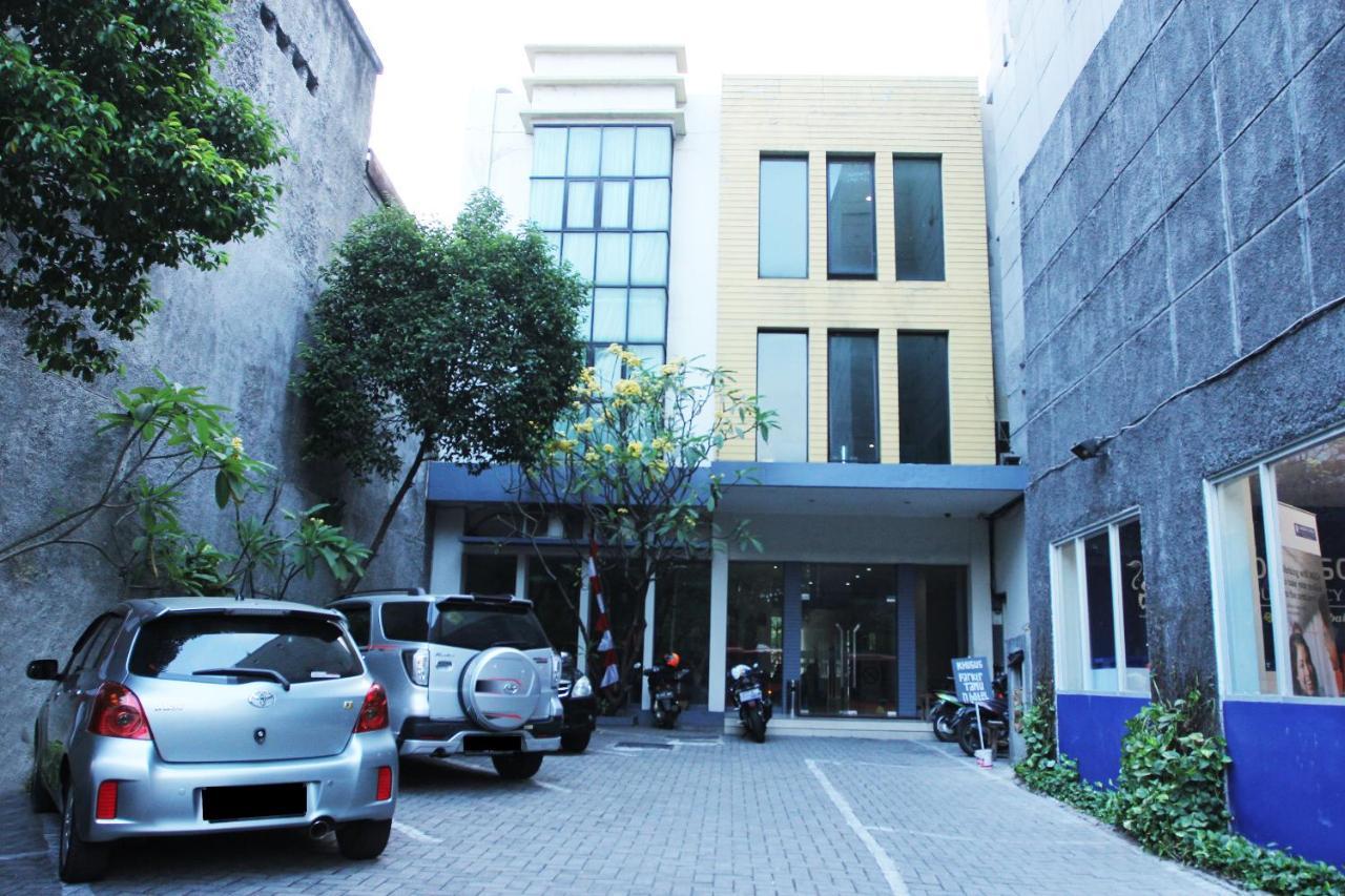 N Hotel Harmoni Jakarta Exterior foto